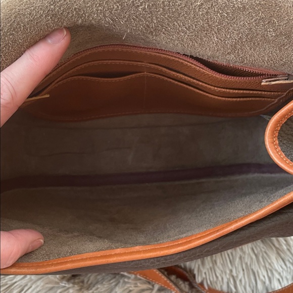 Vintage Dooney & Bourke Horseshoe Bag Chocolate Brown All Weather Leather - Picture 5 of 7